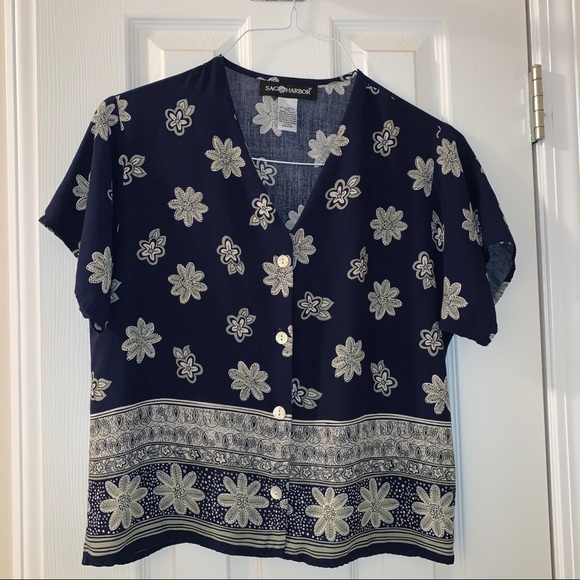 Vintage Sag Harbor Floral 2-piece Matching Set - Picture 2 of 6